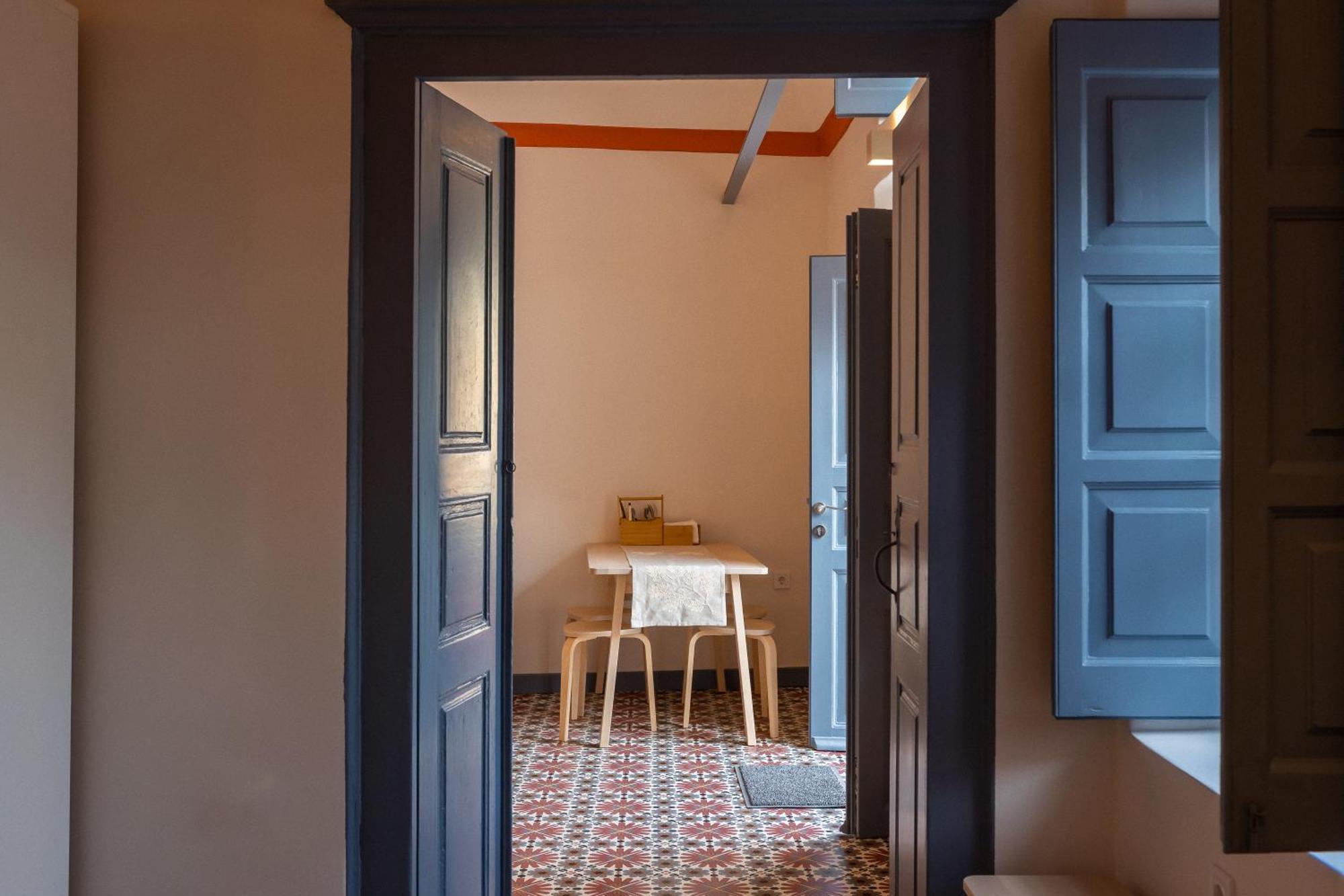St.Mammas Traditional Apartment 메사리아 외부 사진