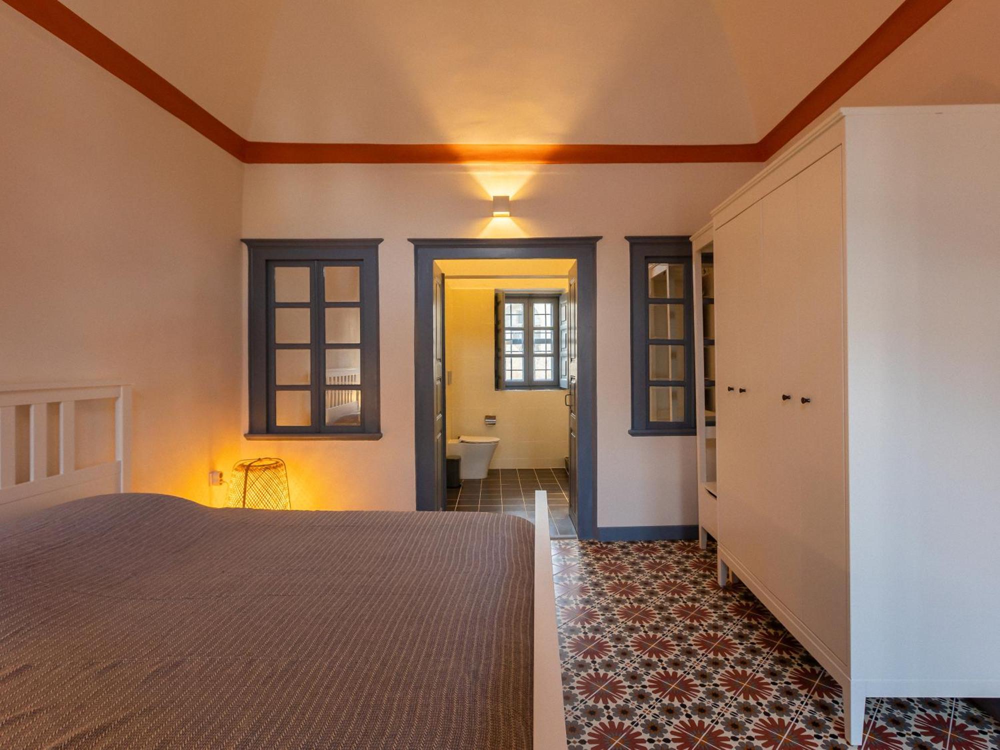 St.Mammas Traditional Apartment 메사리아 외부 사진